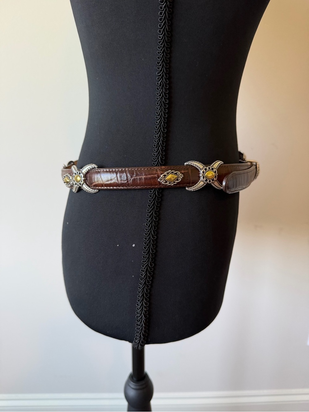 Brighton Belt #40388 Brown Leather Silver Gold Buckle Croc Embossed - Picture 4 of 6